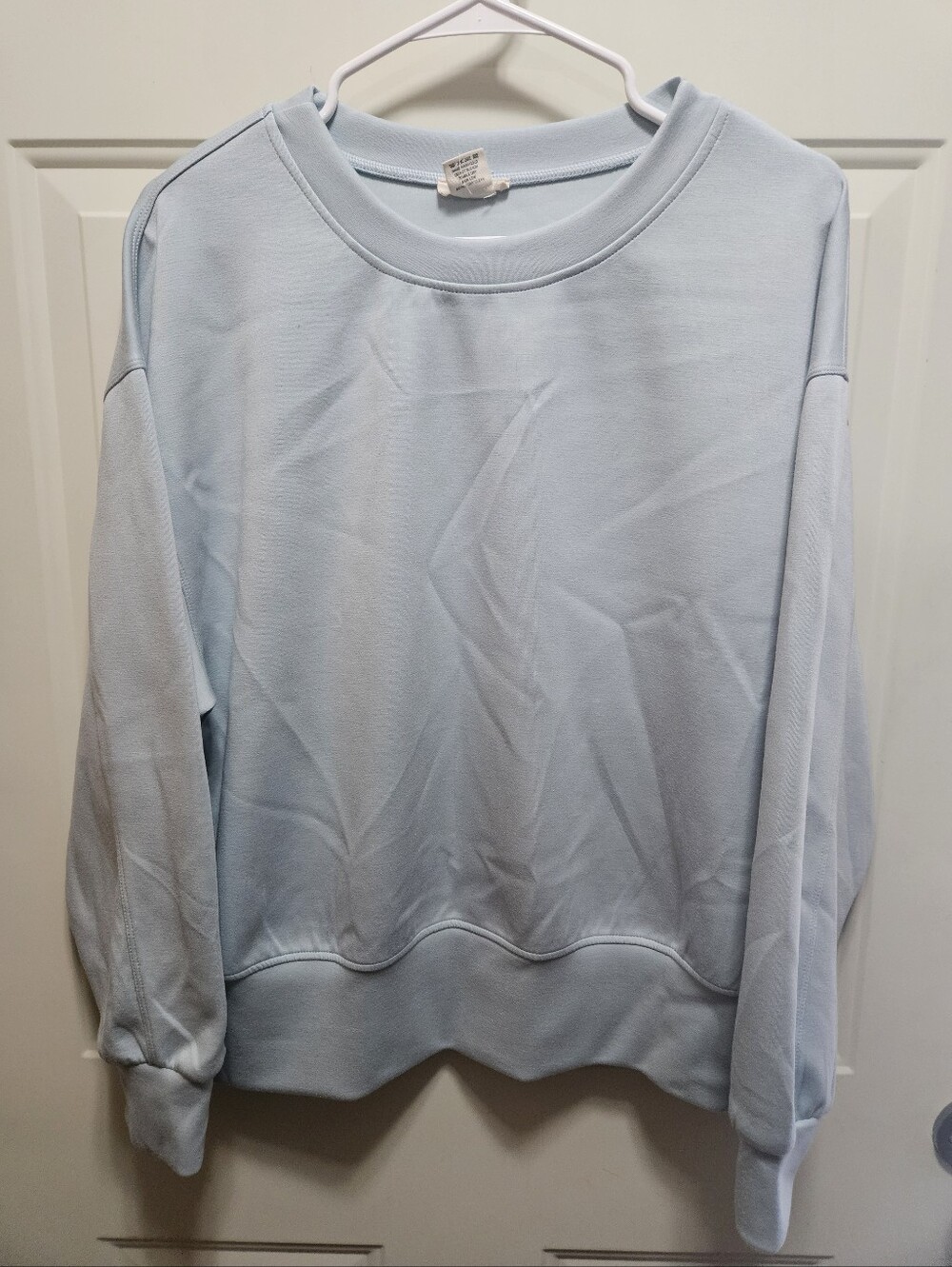 Yelete Scuba Crewneck Sweatshirt